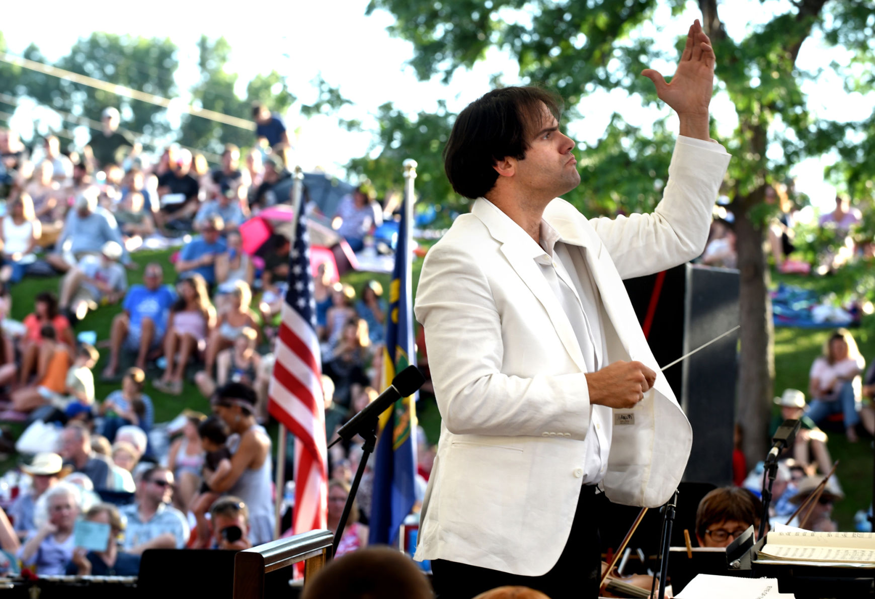 081516 symphony2 kw.jpg
